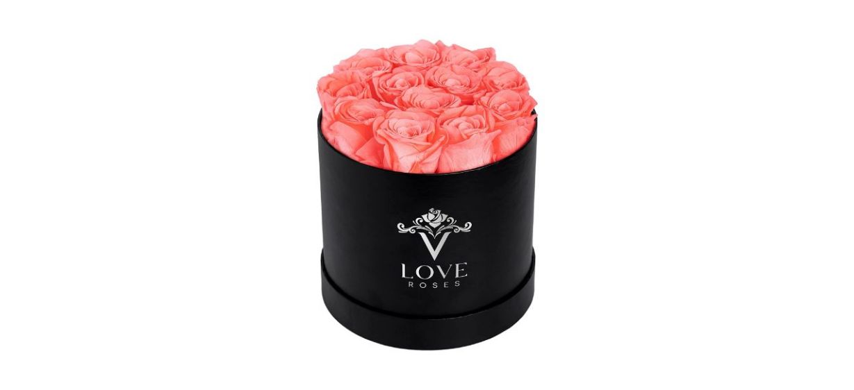 Best VLove Forever Preserved Roses in a Box Best VLove Forever Preserved Roses in a Box