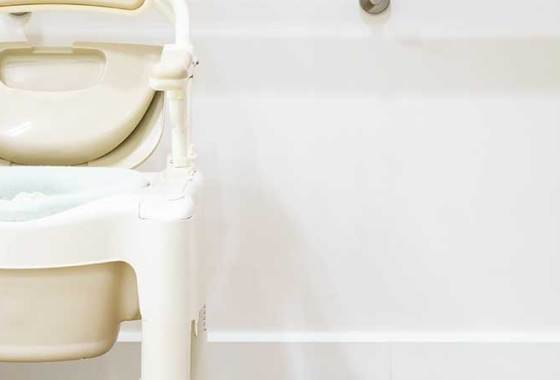 Best Bedside Commodes