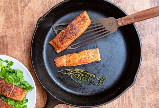 Seasoning A Lodge Cast Iron Skillet