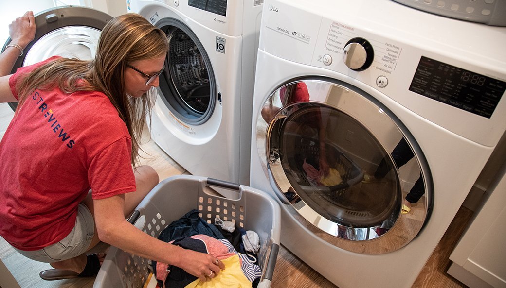 5 Best Front Load Washers Apr. 2021 BestReviews