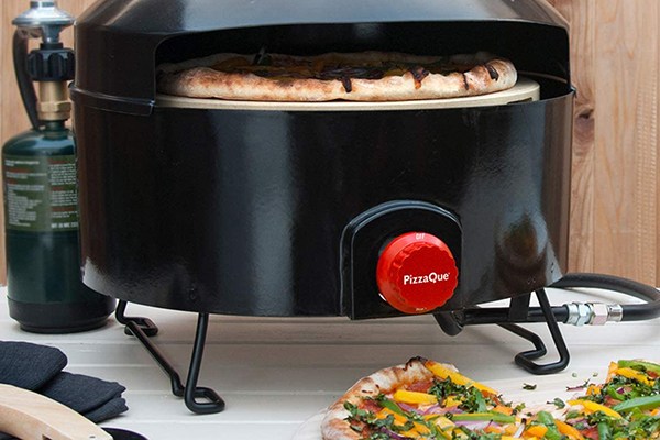 https://cdn15.bestreviews.com/images/v4desktop/image-full-page-600x400/portable-pizza-oven-aeb52a.jpg?p=w900