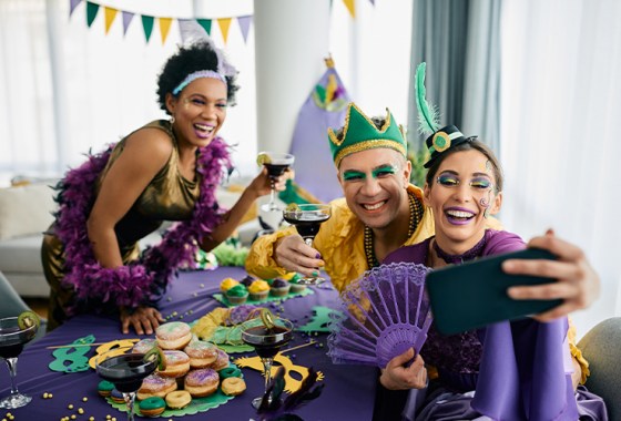 How to host a Mardi Gras party