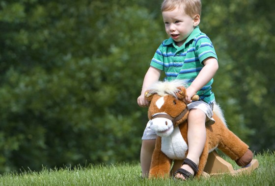 Best toy riding horse