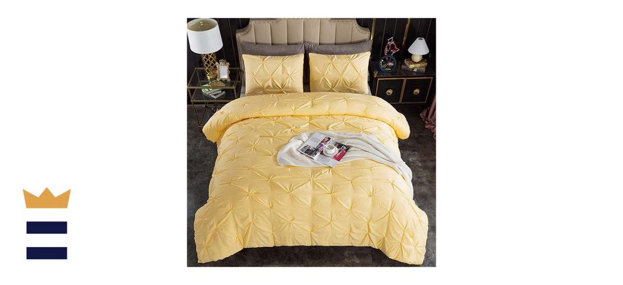 Andency Pinch Pleated Comforter Set