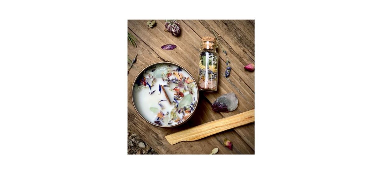 Healingvibeshandmade Manifestation Kit on wooden table