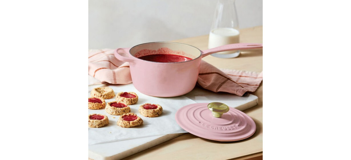 Le Creuset Just Brought Back Its Gorgeous Pink Chiffon Collection