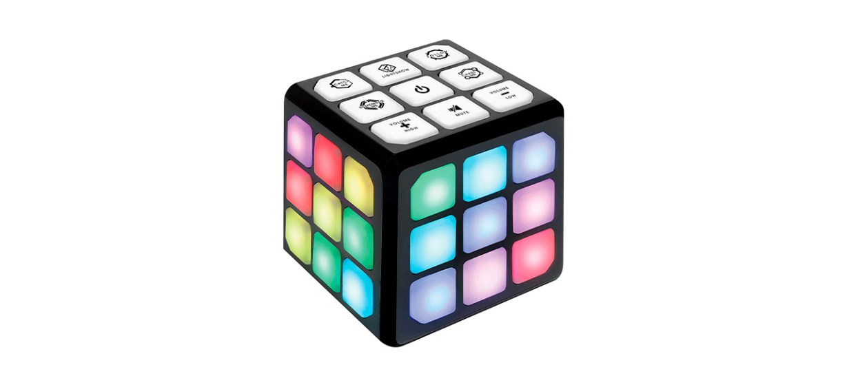 Best Winning Fingers Flashing Cube