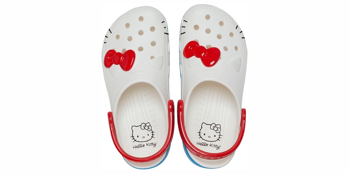 Crocs Unisex-Adult Classic Hello Kitty Clog