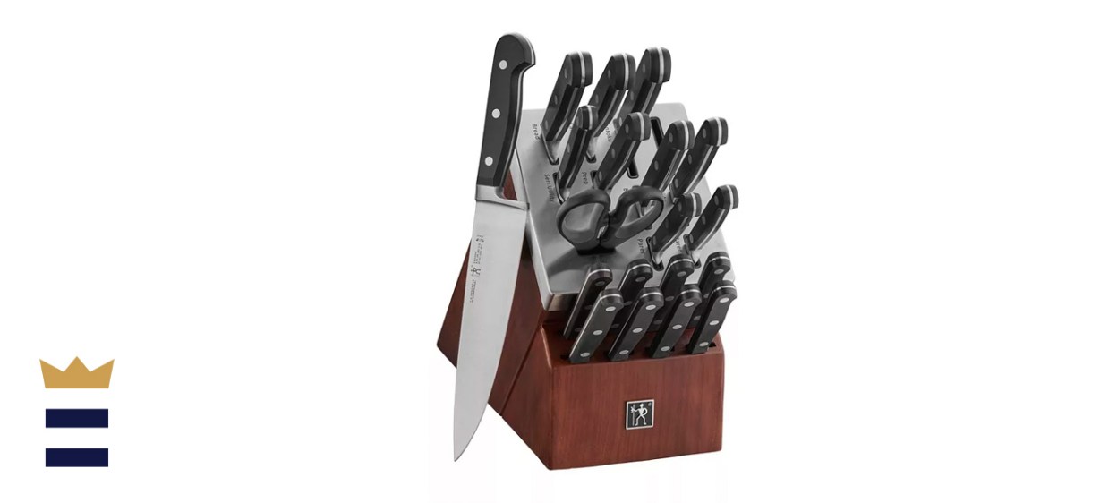 Insignia Classic 18-piece Block Set with Built-in Sharpener