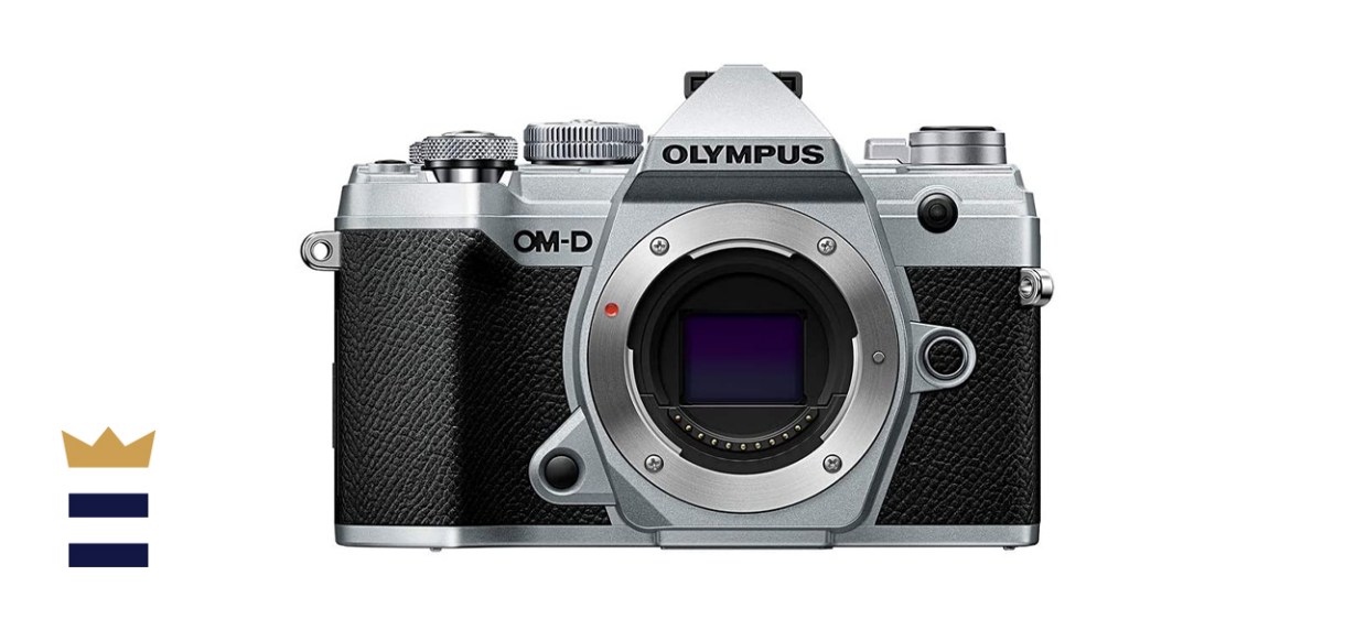 OLYMPUS OM-D E-M5 Mark III