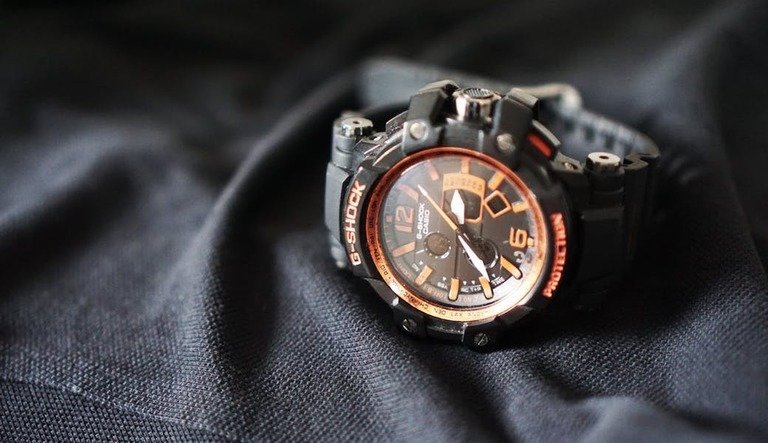 $5000 g shock watch